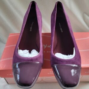 Easy Spirit GRACEY Purple Suede Women's Low Wedge Shoes NIB sz6